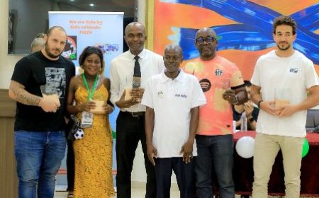 Sport mécanique SSV : Le Side By Side Véhicule célèbre ceux qui font la course et ceux qui la rendent possible