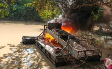Nouvelle offensive contre l’orpaillage illégal : Six dragues détruites sur la rivière N’zi à Bocanda