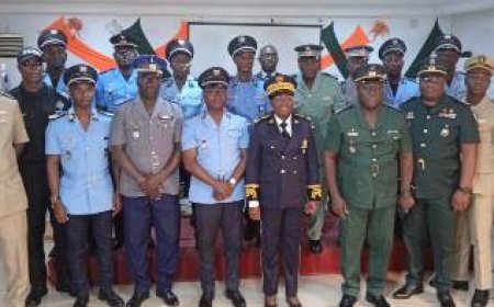 Korhogo : Présentation de vœux 2026, la Préfète par intérim appelle les forces de défense à la vigilance et à la discipline