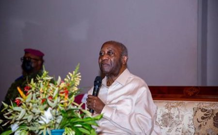 Laurent Gbagbo dénonce la précarité des planteurs de cacao et prône la constance politique à Mama