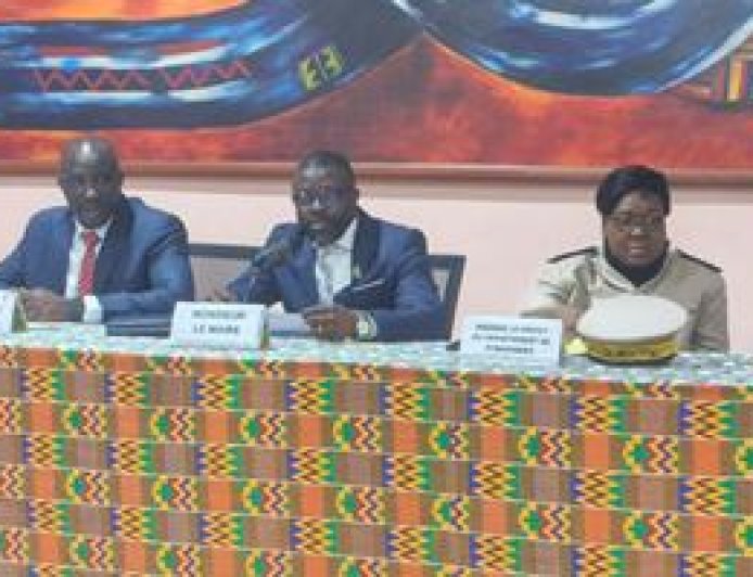 M’bahiakro : Le Conseil municipal adopte huit délibérations et annonce des projets structurants pour 2026