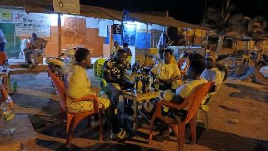 Ouragahio en mode cœur rouge : La Saint-Valentin embrase les nuits et booste l’économie locale