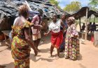 Résilience et tradition à Gbetro : Une cérémonie collective pour refermer le livre de la douleur