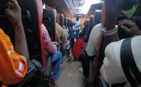 Inconfort et insécurité : Les voyageurs de la ligne Abidjan-Ouragahio réclament de l'ordre à bord