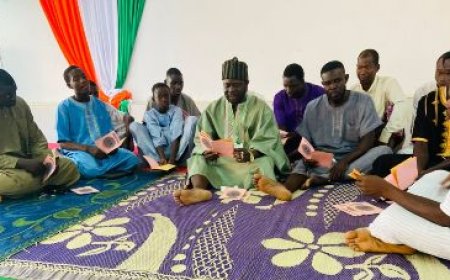 Bouaké : Le COMADE-ADO offre plus de 500 kits alimentaires et prie pour le Président Alassane Ouattara