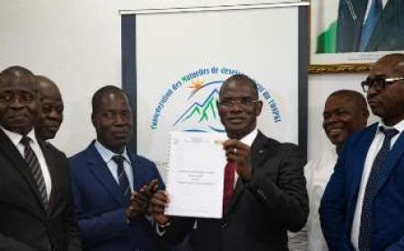 Tonkpi : Le ministre Vagondo Diomandé appelle ses frères à l'union et au dépassement