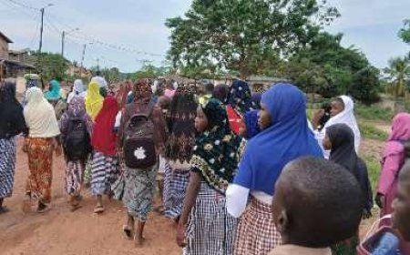 Ouragahio : Le destin brisé de la petite Fatimata, 7 ans, fauchée par une moto