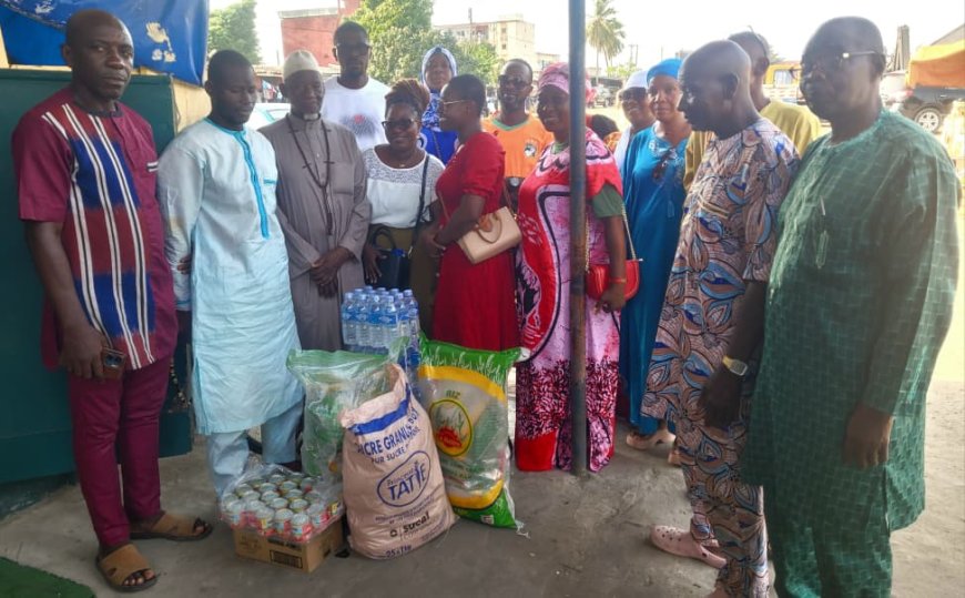 Solidarité interreligieuse : Les meilleurs Natifs de juillet font des dons aux communautés d’Anoumanbo