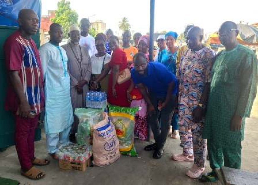 Solidarité interreligieuse : Les meilleurs Natifs de juillet font des dons aux communautés d’Anoumanbo