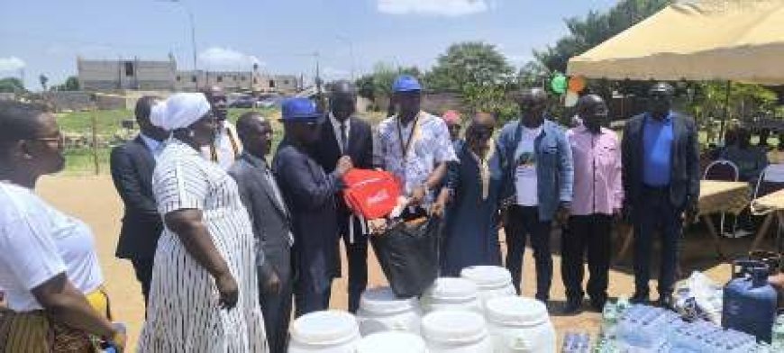 Bouaké : Le Rotary Club Bouaké Savane équipe la cantine scolaire d’une école primaire