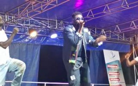 Bouaké / Concert : Lil Jay Bingerack gratifie les populations d’un concert exceptionnel