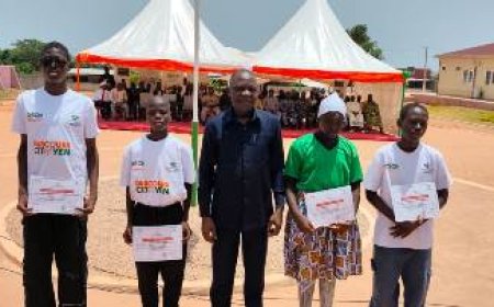 Bouaké / Fin du programme Parcours citoyen : 450 bénéficiaires ont reçu leurs attestations de fin de stage