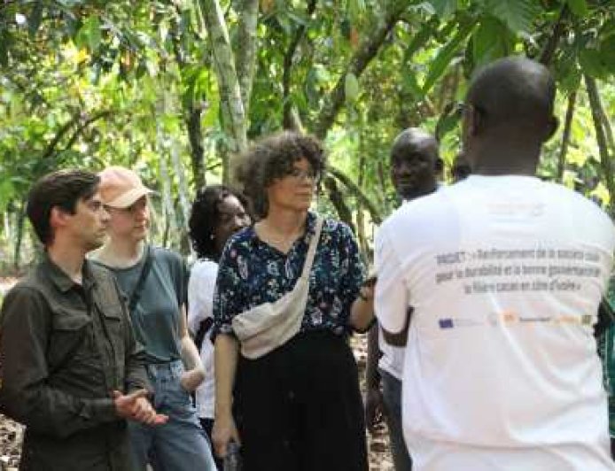 Une mission de terrain pour briser le silence sur la précarité rurale dans la gouvernance du cacao
