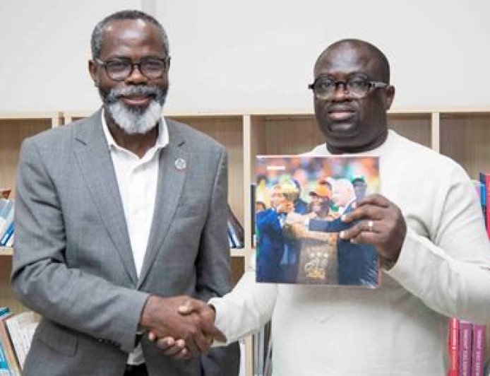 Savoir et Innovation: Mediaways Group s'engage pour le Rayonnement de l'Université de Bondoukou