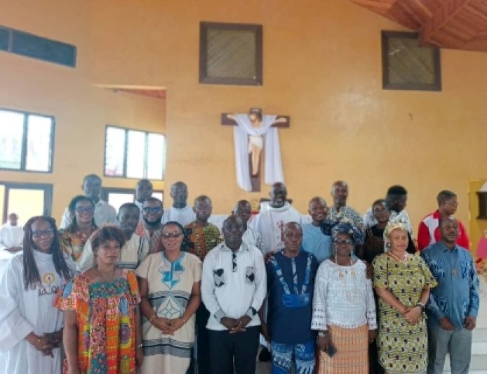 20ème anniversaire de la paroisse Ste Bernadette de Vridi Canal (Noce de Porcelaine) : La diaspora se mobilise