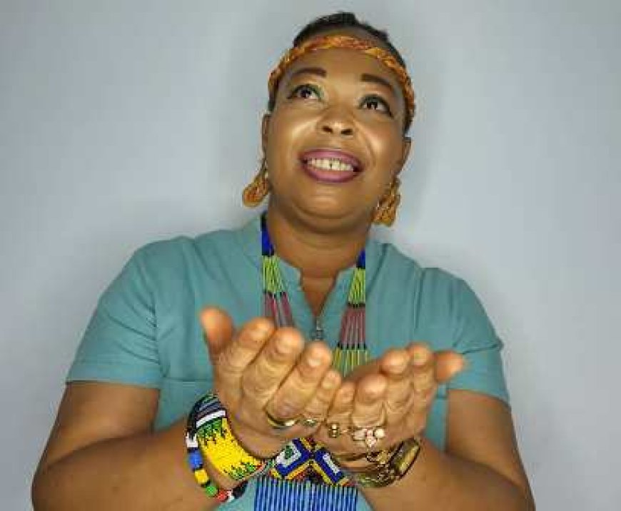 Faveur Benigrâce , chantre de l’Eternel : « Je suis musulmane de naissance, convertie au christianisme »