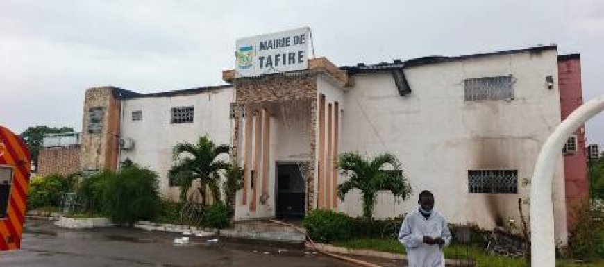 Incendie à la mairie de Tafiré : Plusieurs bureaux administratifs ravagés, aucun mort enregistré