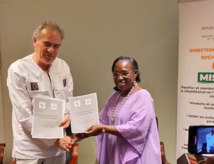 Salon du livre africain de Paris : L'Aeci signe une importante convention