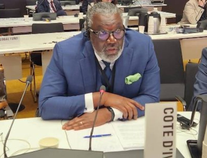 Leadership sanitaire : Le Pr Mamadou Samba élu Vice-président de l'OMS