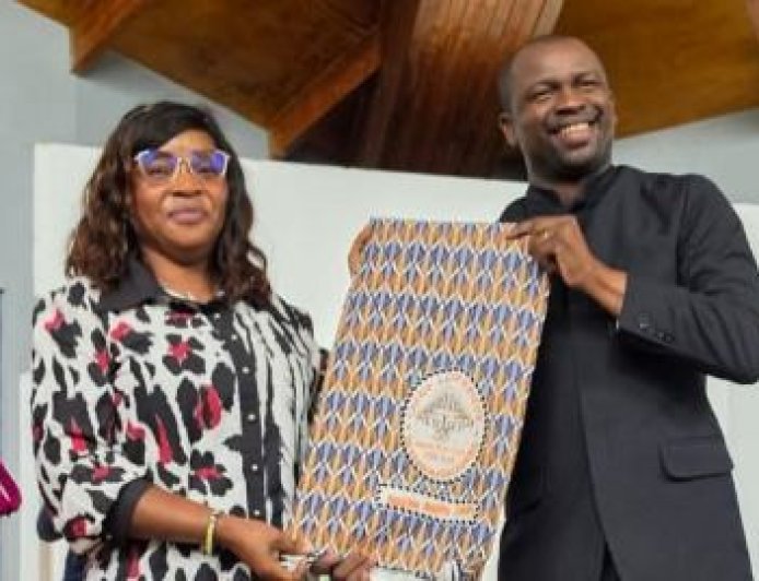 CAFOP Supérieur de Yamoussoukro : Remise de pagnes et polos aux élèves-maîtres