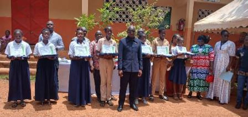 Guiglo : Kadio Emmanuela Keren sacrée Palme d’or avec une moyenne 18,42/20