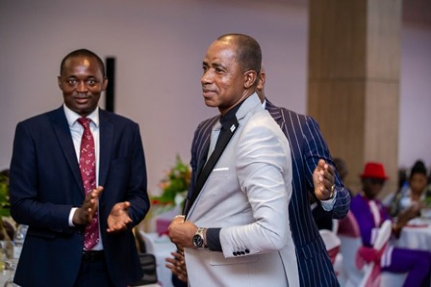 Awards de l’émergence en Afrique : Dr Yamoussa Coulibaly élevé au rang de membre d’honneur