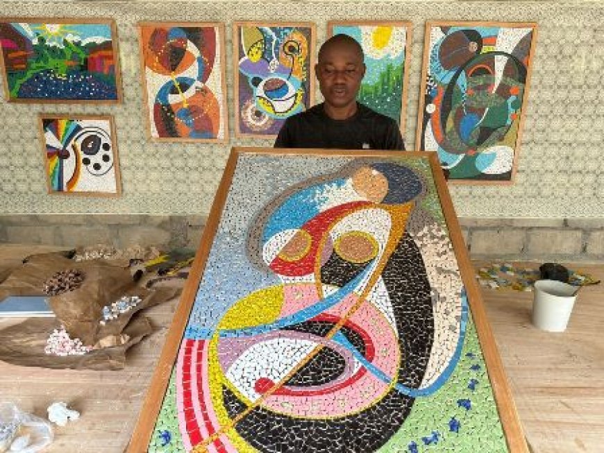 Anon Niangoran Élisée, l'alchimiste des déchets : Quand la mosaïque réinvente l'art écologique en Côte d'Ivoire