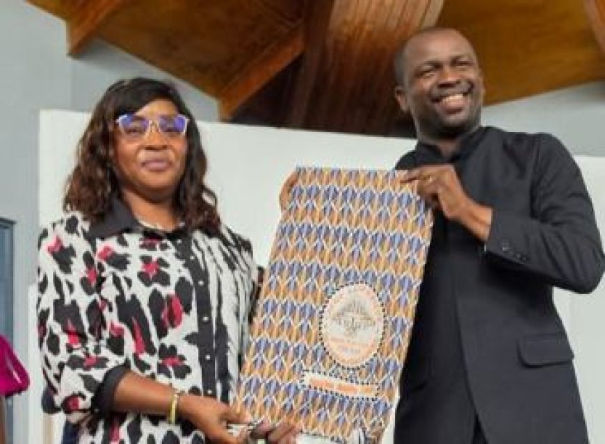 CAFOP Supérieur de Yamoussoukro : Remise de pagnes et polos aux élèves-maîtres