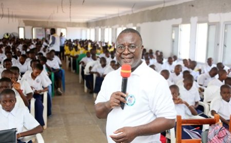 Didier Kouakou (UGP-PCELFI) : « Les jeunes filles aspirent à construire leur propre avenir.  Notre mission est de leur donner des outils… »