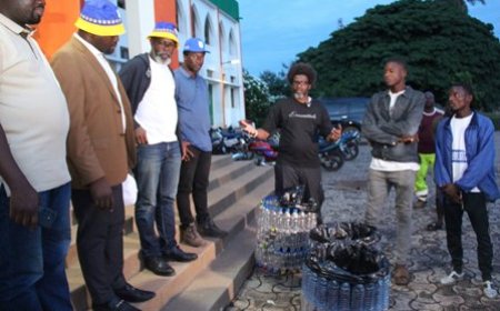 Gestion des déchets à Bondoukou : Le Rotary Club offre des poubelles écologiques innovantes à la municipalité