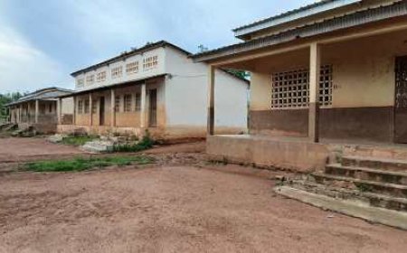Niéméné : 100 % de réussite au CEPE, mais des écoles au bord de la ruine