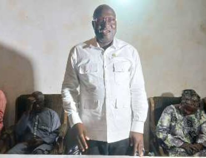 Ouragahio : Le député Koné Issa fait vibrer Brihiri en honorant les femmes de BINKADI
