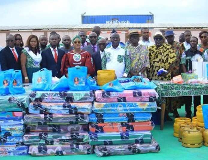 Journée du mérite et de l'excellence : La 30ᵉ promotion du CAFOP d'Abidjan-Anyama baptisée au nom de sa marraine