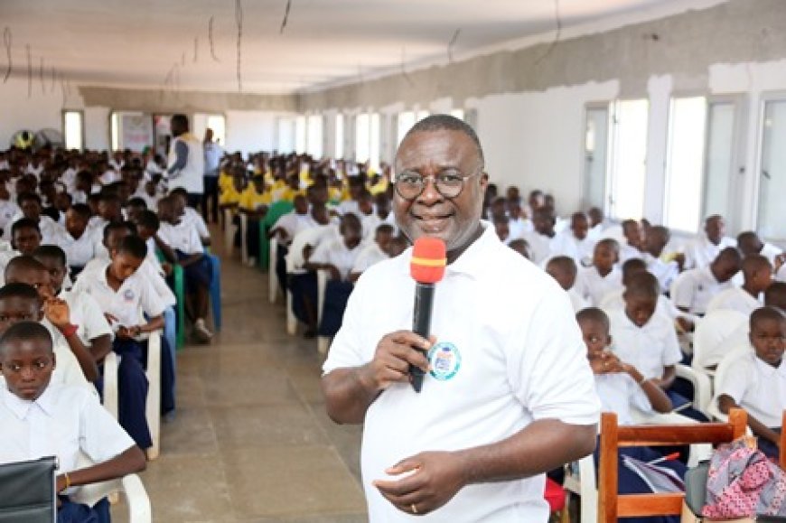 Didier Kouakou (UGP-PCELFI) : « Les jeunes filles aspirent à construire leur propre avenir.  Notre mission est de leur donner des outils… »