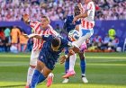 Paraguay – France : Les Bleus rejoignent le Maroc en quarts