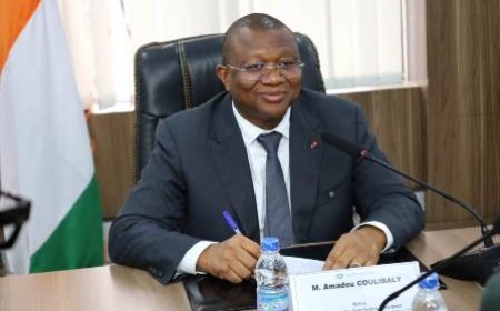 Ministère de la Communication : Le ministre Amadou Coulibaly lance officiellement le SIGMICOM le 2 juillet