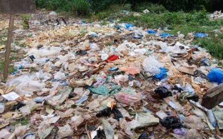 Ouragahio étouffe sous les déchets : Le cri de détresse d'une population oubliée
