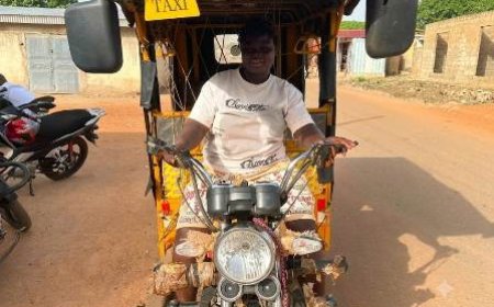 Bouna : Awa, celle qui roule contre les préjugés