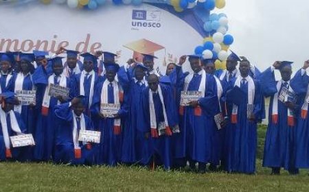 Bouaké / 49 auditeurs de la Chaire Unesco Anticipation ont reçu leur parchemin de fin de formation au cours d’une cérémonie de graduation à Bouaké
