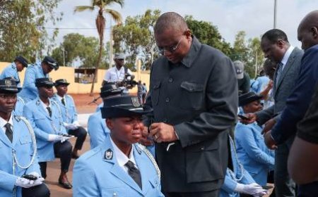 Korhogo : Le ministre Amadou Coulibaly assiste au baptême et à la remise des épaulettes de la 5ᵉ promotion des élèves sous-officiers de police