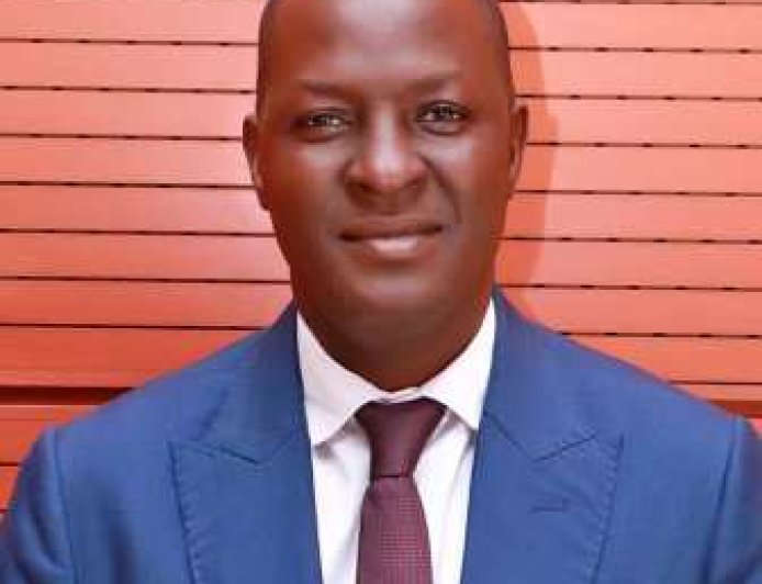 Bafétigué Ouattara élevé au rang de Chevalier : une distinction qui honore l’excellence scientifique ivoirienne