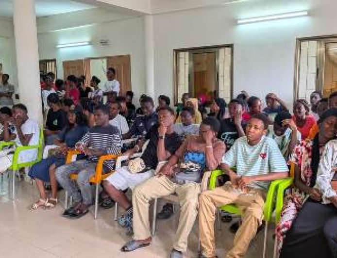 Examens de fin d'année : Le collège Mont Sinaï récompense les admis au Bac 2026