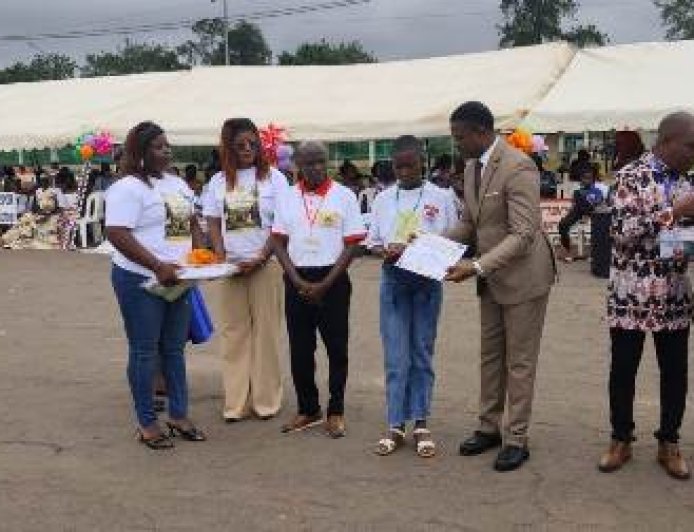 Fenacmis 2026 : Le Prix Marthe RABBIOSI célèbre l'excellence du théâtre scolaire à Yamoussoukro
