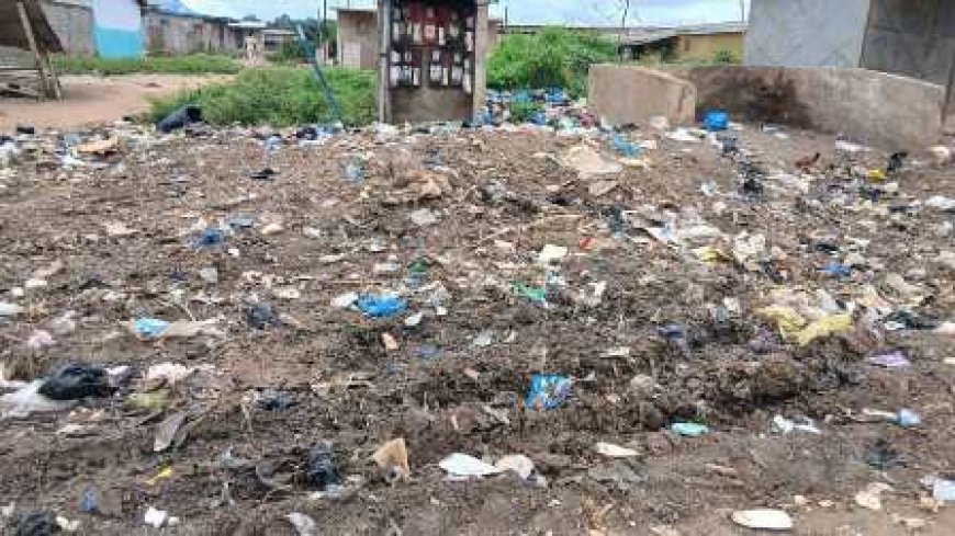 Ouragahio étouffe sous les déchets : Le cri de détresse d'une population oubliée