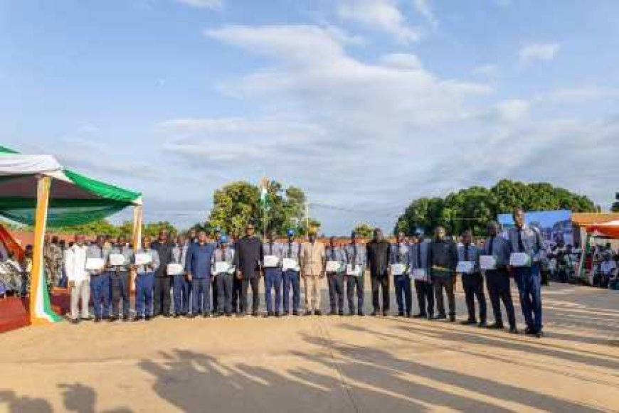 Région du Poro : Le ministre Amadou Coulibaly préside l’inauguration du Centre de service civique Amadou Gon Coulibaly