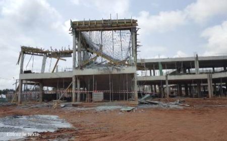 Agboville : Après l'effondrement partiel du chantier du siège du Conseil régional, les autorités rassurent et lèvent le voile sur les circonstances de l'incident