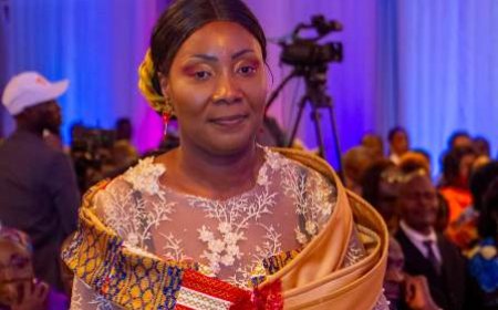 Mme Ange Eric Kouassi, Présidente de la Fédération des associations pour le rayonnement de la Côte d'Ivoire " Nous sommes bâtisseurs de ponts entre la Côte d'Ivoire et le reste du monde"