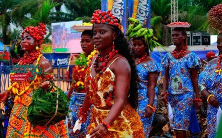 Parade des familles Essouman : La grande fresque généalogique et culturelle du Fecba 2026