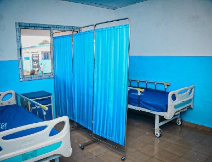 Raviart : La Fondation PETROCI offre un nouveau dispensaire au Centre de santé urbain