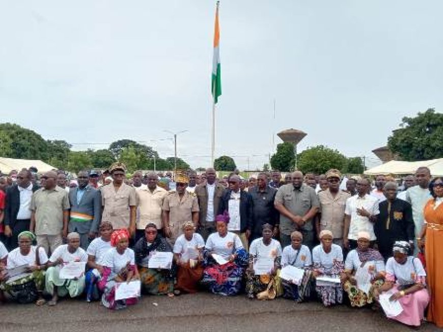 Séguéla : 2500 jeunes du Worodougou bénéficient des chèques du PEJEDEC‑3